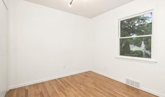 35 WALDRON Rd, Allentown, NJ 08501