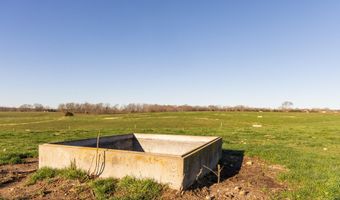 Farm Road 2007, Aurora, MO 65605