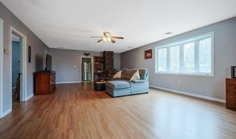 20 Canadian Geese Rd, Attleboro, MA 02703