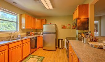 39 Harrison Rd, Bay St. Louis, MS 39520