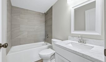 406 W Lincoln St, Ashley, IN 46705