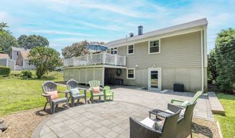 27 Hayes Ave, Beverly, MA 01915
