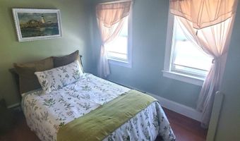 33 Garden Ave, Belleville, NJ 07109