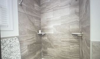 202 KENNEDY Blvd 2, Bayonne, NJ 07002