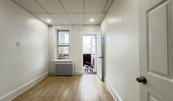 40 W 17TH St 3, Bayonne, NJ 07002