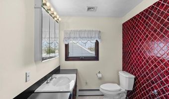 30 Dover Ave, East Providence, RI 02914