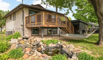 840 Cortland Dr, Apple Valley, MN 55124