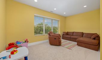 1801 N Dewey St, Auburn, IN 46706
