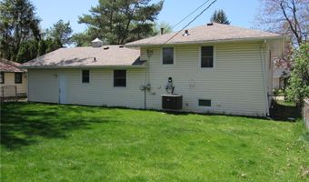 141 Strese Ln, Apple Valley, MN 55124