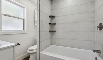 332 Arthur St, American Falls, ID 83211