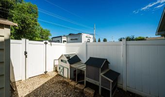 750 N Adams Ave, Buffalo, WY 82834