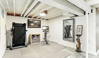 1015 Lowell Dr, Apple Valley, MN 55124