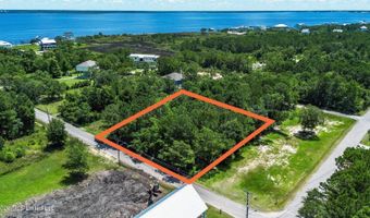 120 Engman Ave, Bay St. Louis, MS 39520
