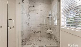 2600 Mason Cir A, Charlotte, NC 28205