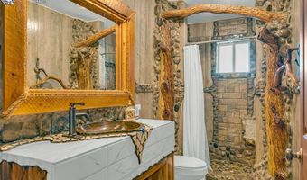 38 MacDonnell Dr, Cotopaxi, CO 81223