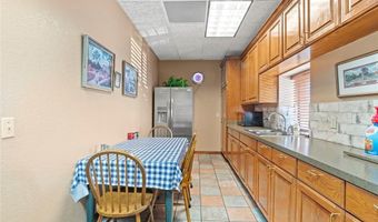7017 NW 39th Expy, Bethany, OK 73008