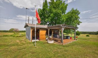 907 Denver St, Alvord, TX 76225