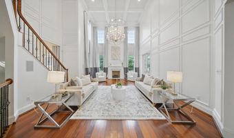 43582 OLD KINDERHOOK Dr, Ashburn, VA 20147