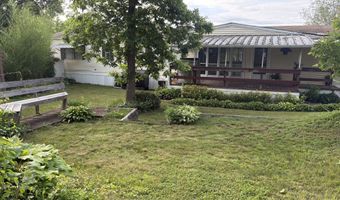 525 E Main St 33, Branford, CT 06405