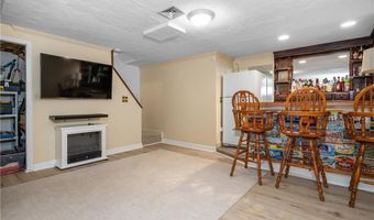 200 Heroux Blvd 1101, Cumberland, RI 02864