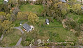 65 Somerset Ter, Bedminster, NJ 07921