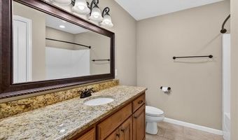 6422 Foxtail Park Dr, Bartlesville, OK 74006