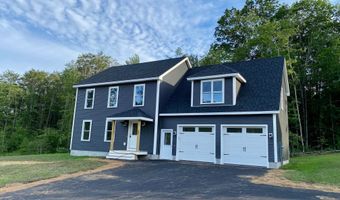 49 Woodbrey Ln, Standish, ME 04084