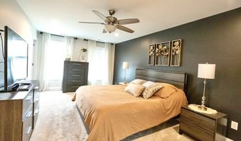 181 Southwick St, Agawam, MA 01030