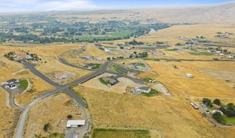 67425 N Lob Ln, Benton City, WA 99320