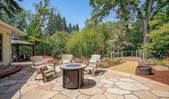 24 Ray Ct, Alamo, CA 94507