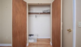 70 Carroll Ave 509, Newport, RI 02840