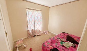 8123 Ray Dr, Ashland, KY 41102