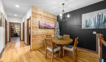 305 S Spring Pl, Brandon, SD 57005