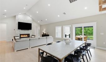 1264 Central Ave, Johnston, RI 02919