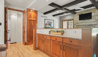 505 N Pasque Flower Trl, Brandon, SD 57005
