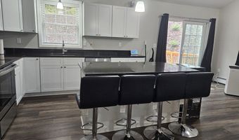 792 Cottage St, Athol, MA 01331