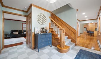 43 Darling Parke Dr, Bangor, ME 04401