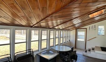 10306 Hemlock St NW, Annandale, MN 55302