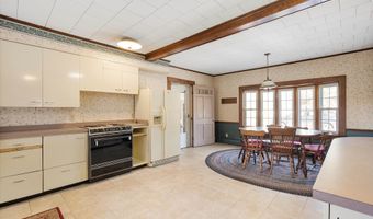 33 Bunker Hill Rd, Auburn, NH 03032