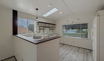 98042 W BENHAM Ln 1, Brookings, OR 97415