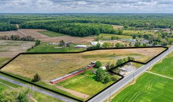 461 HARTLY Rd, Hartly, DE 19953