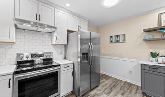 608 PEBBLE Ct, Bethany Beach, DE 19930