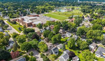 424 E BREWSTER St, Appleton, WI 54911