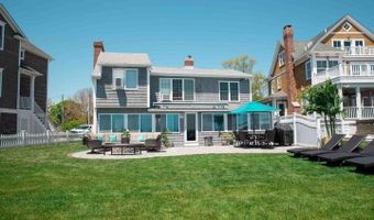 21 Groveway 21, Clinton, CT 06413
