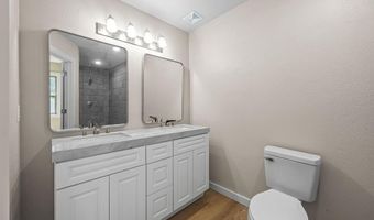 76 Overton Dr, Bella Vista, AR 72714