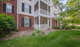 953 E Summerfield Glen Cir, Ann Arbor, MI 48103