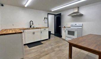 24 Bridgham St, Ashland, ME 04732