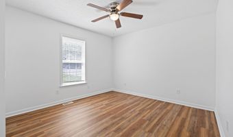 568 Rosedale Dr, Aynor, SC 29511