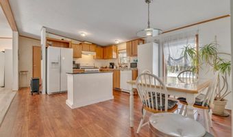 39 Leisure Dr, Alfred, ME 04002