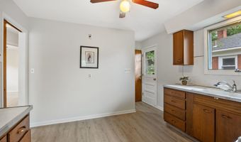 39 Hillcrest Ave, Albany, NY 12203